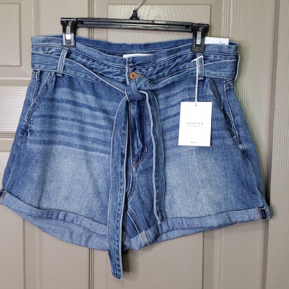 NWT KanCan High Rise Belted Women's Blue Denim Shorts Size 15/31